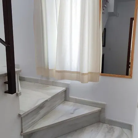 Holiday home Duplex Con Solarium Privado Junto Al Ayuntamiento De Barbate